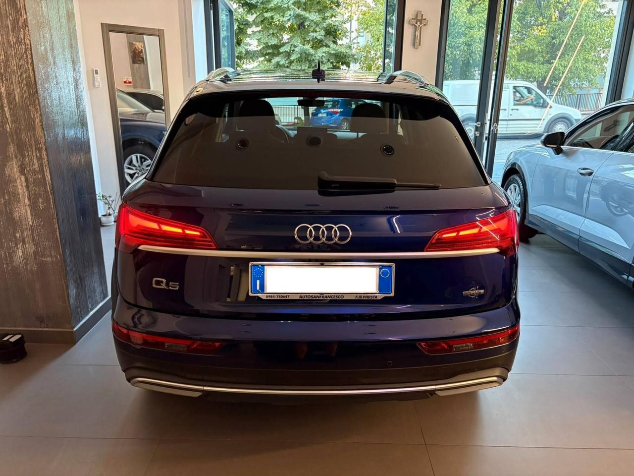 Audi Q5 2.0 Sport Tetto Apr. 204cv - 2021