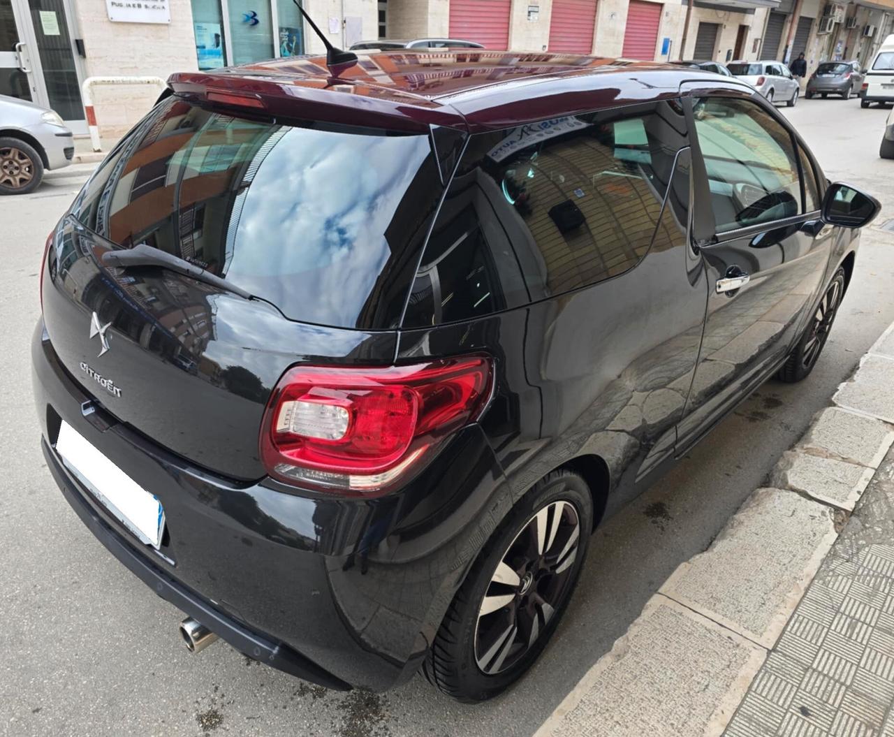 Citroen DS3 1.6 HDi 92 cv So Chic