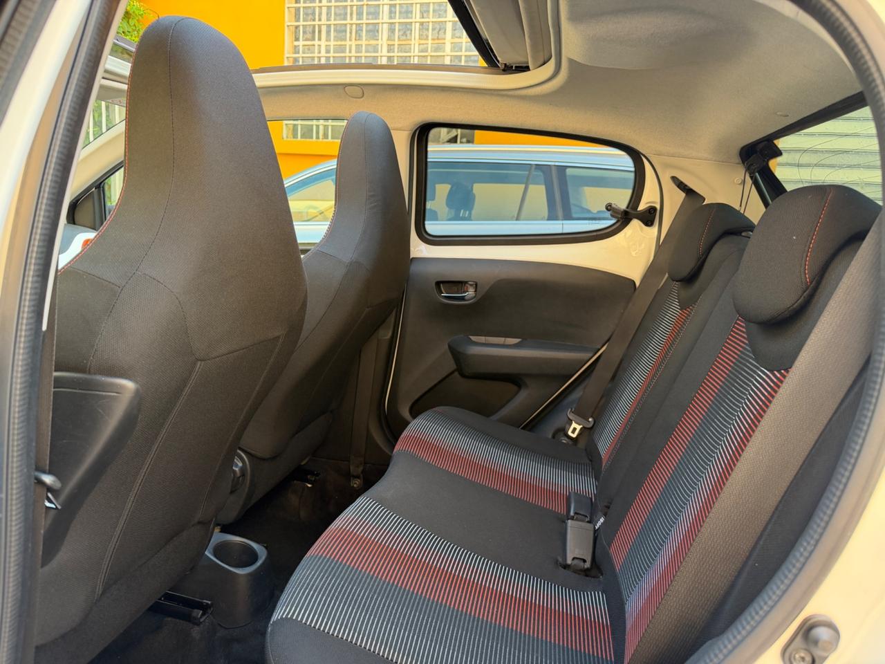 Peugeot 108 VTi 68 5 porte Roland Garros TOP!