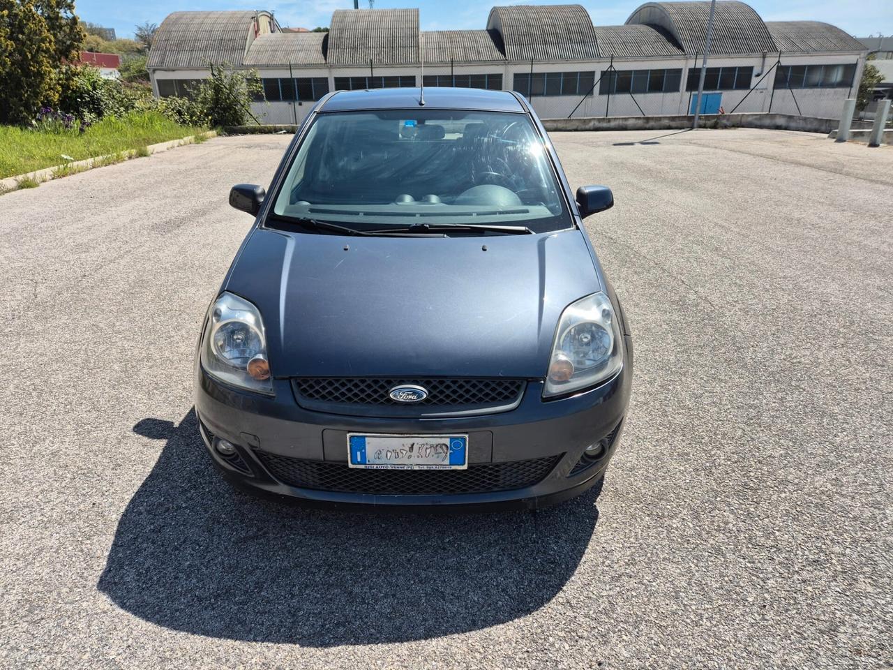 Ford Fiesta 1.6 TDCi 5p. Ghia OK NEOPATENTATI