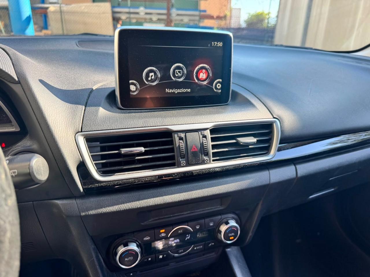Mazda 3 Mazda3 2.2 Skyactiv-D Exceed