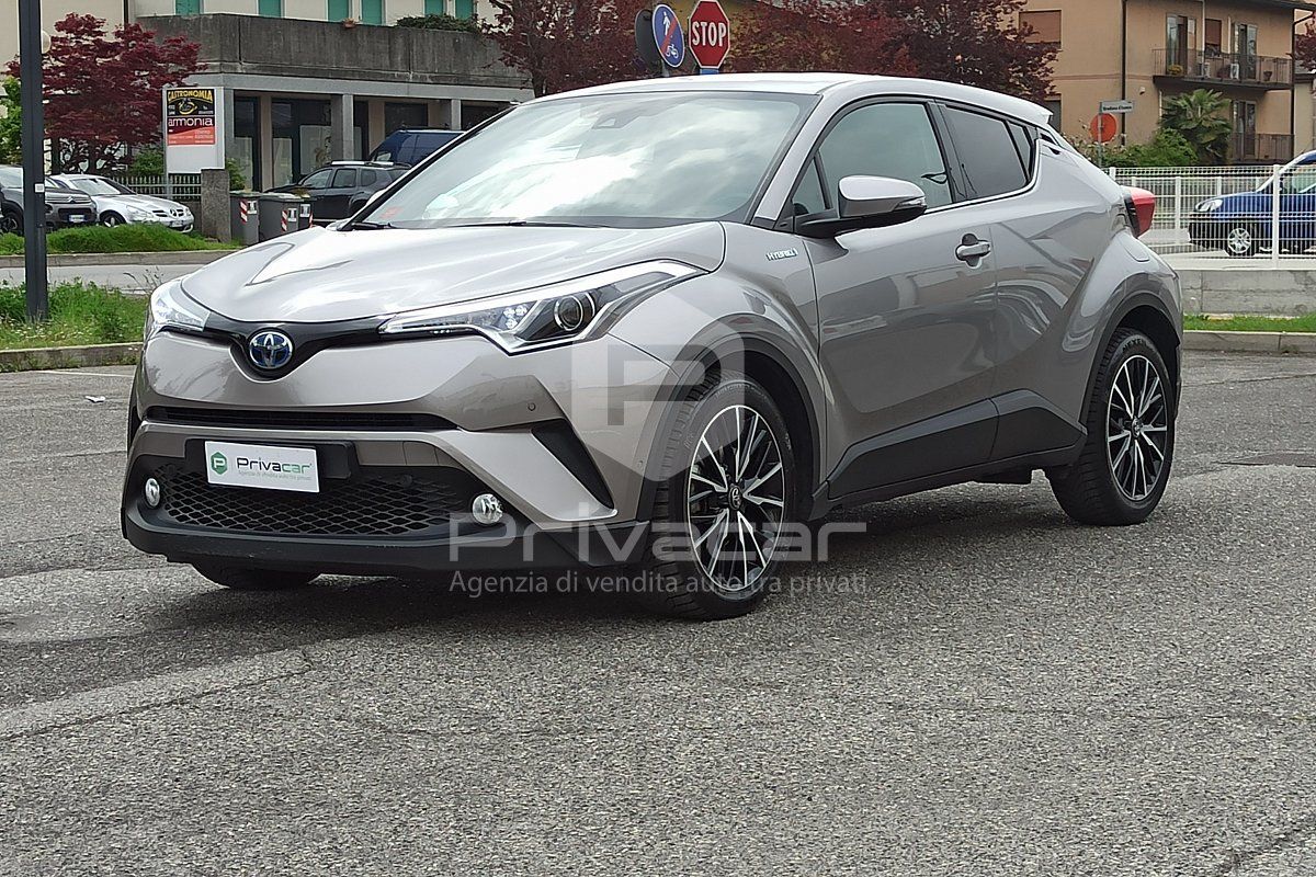 TOYOTA C-HR 1.8 Hybrid E-CVT Lounge