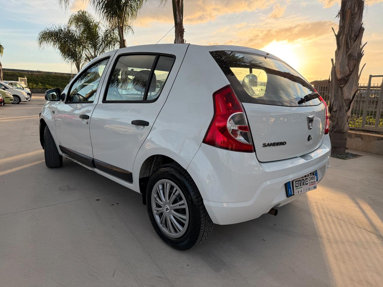 DACIA SANDERO ANNO 2012 1.2 BENZINA/GPL 75 CV