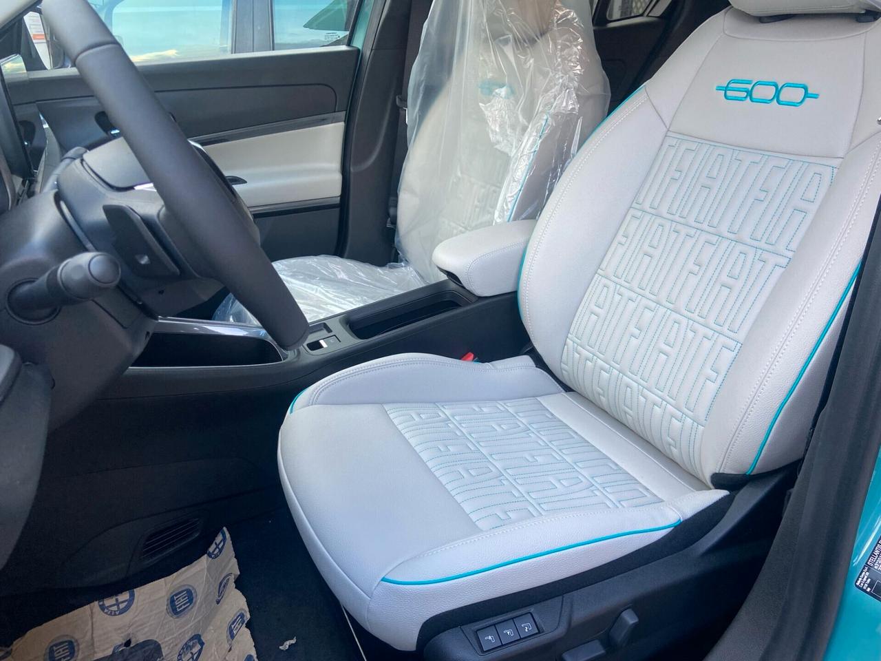 Fiat 600 Hybrid La Prima Nuova