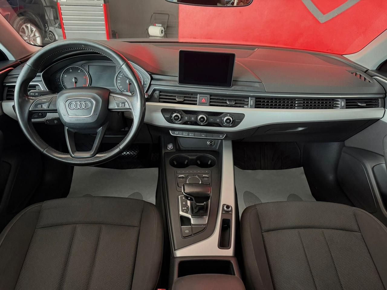 Audi A4 Avant 2.0 TDI 150 CV ultra S tronic Business Sport
