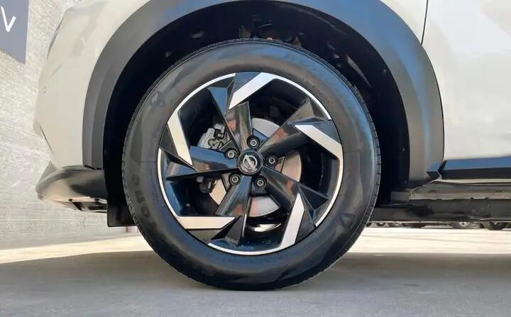 Nissan Juke 1.0 DIG-T 114 CV N-Connecta