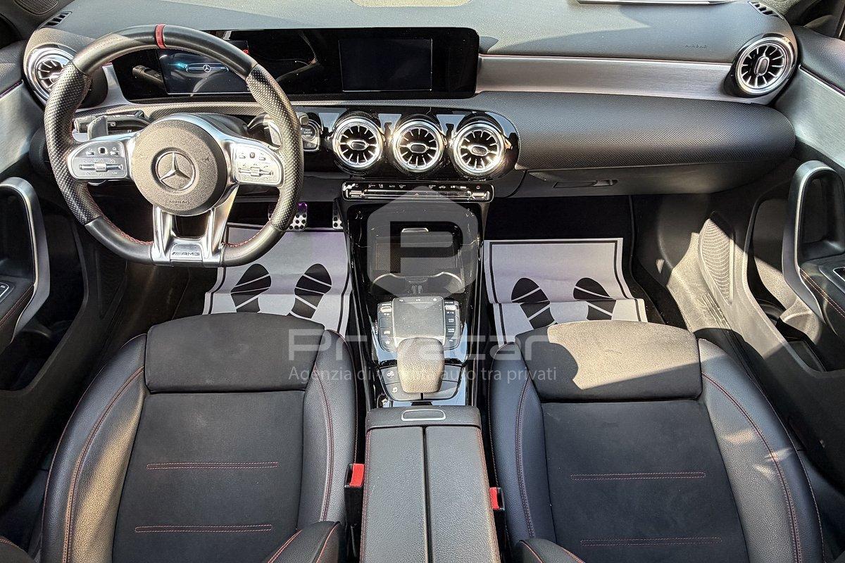 MERCEDES A 35 AMG 4Matic