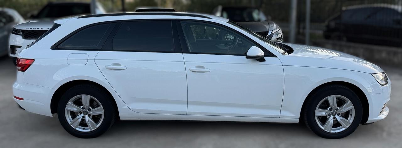 Audi A4 Avant 2.0 TDI 150 CV S tronic Business Sport