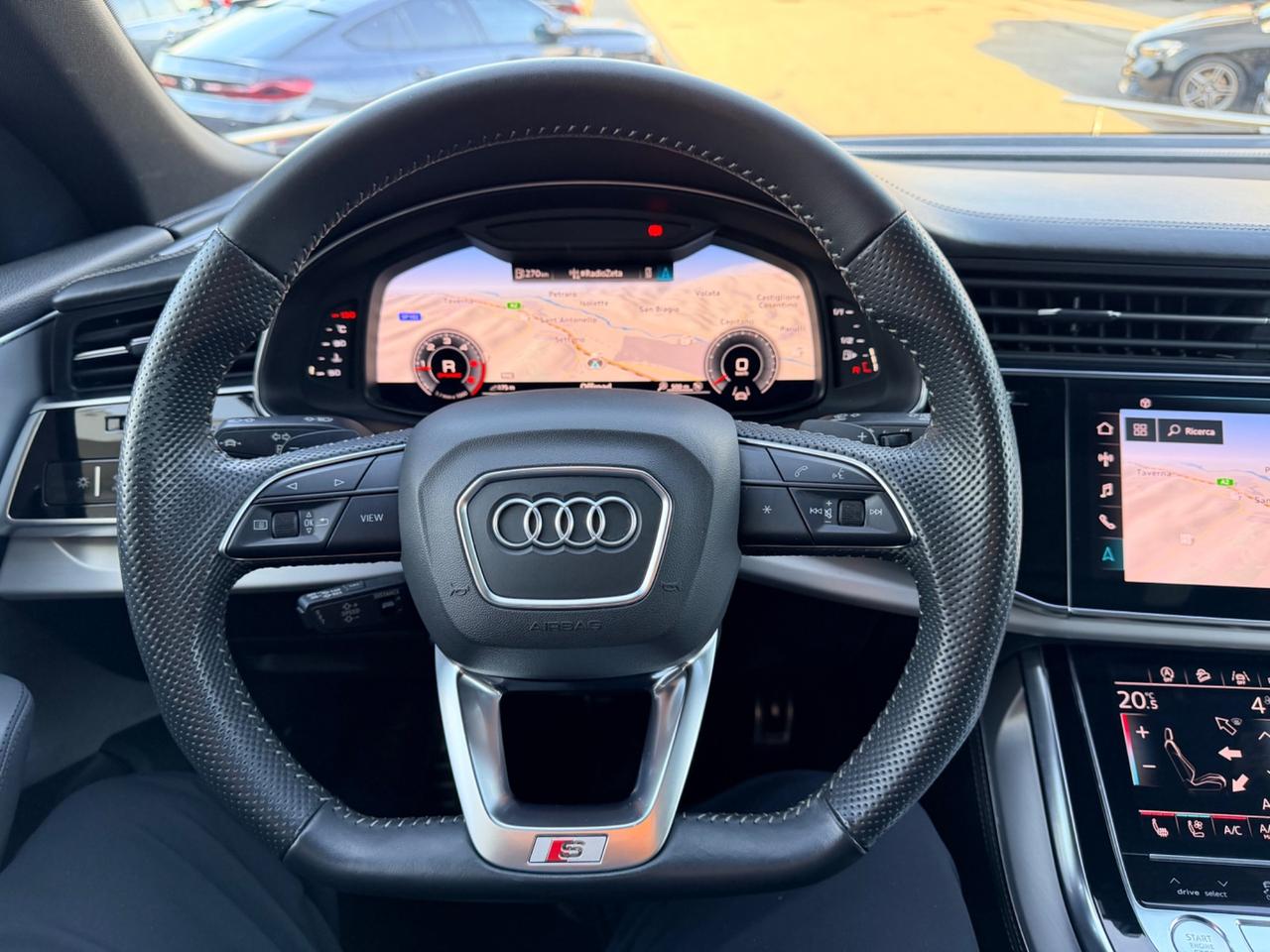 Audi Q8 50 TDI 286 CV quattro tiptronic S-Line tetto