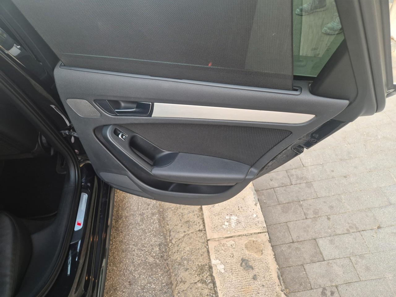 AUDI A4 2.0 TDI 150 CV S LINE ANNO 2014 KM CERTIF