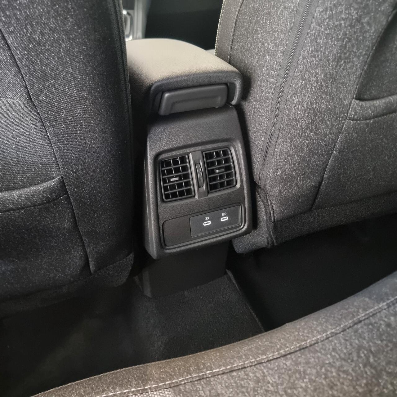 Renault Captur TECHNO 1.2 ECO-G 120cv BZ/GPL