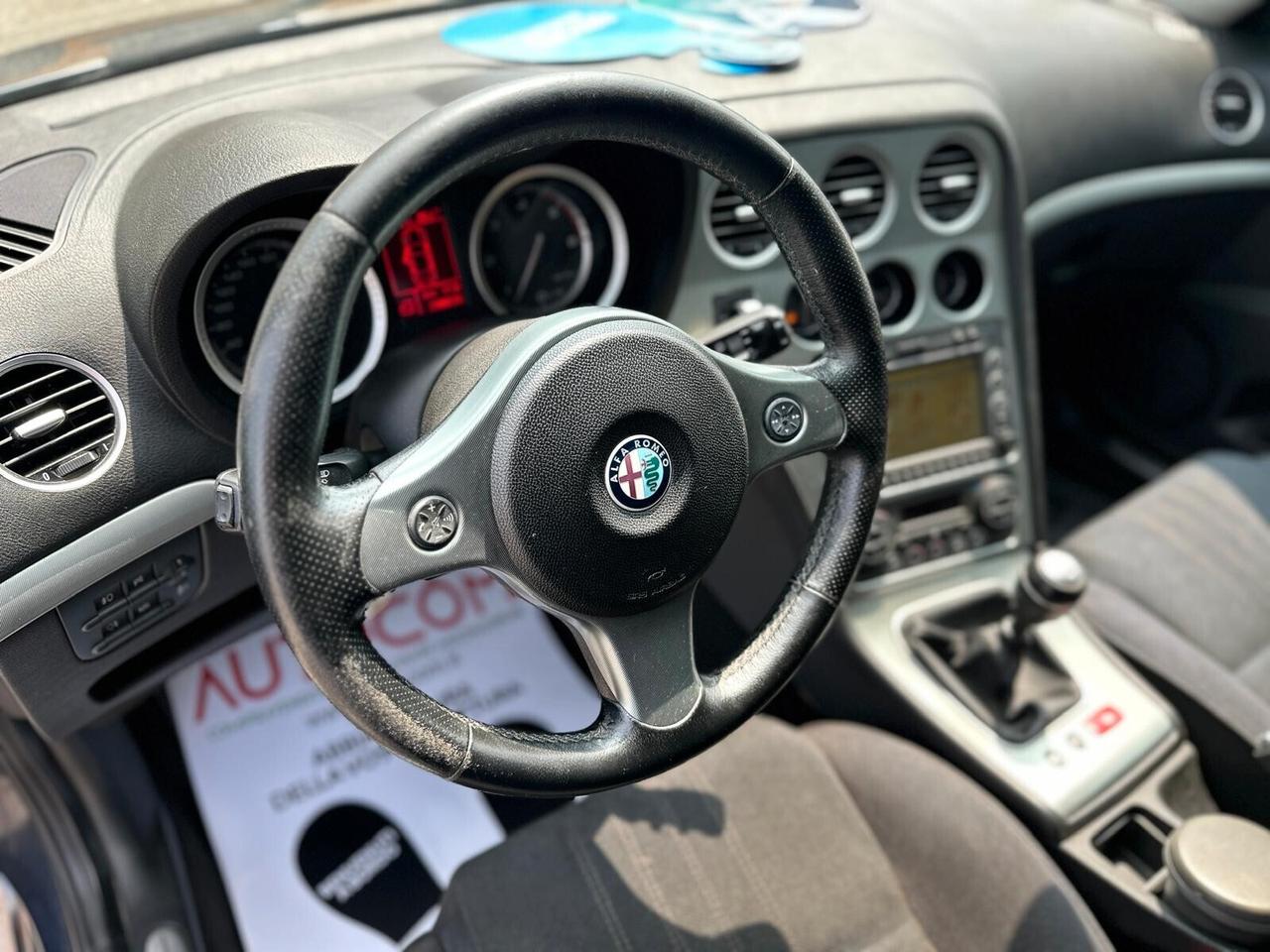 Alfa Romeo 159 1.9 JTDm 16V Sportwagon TI