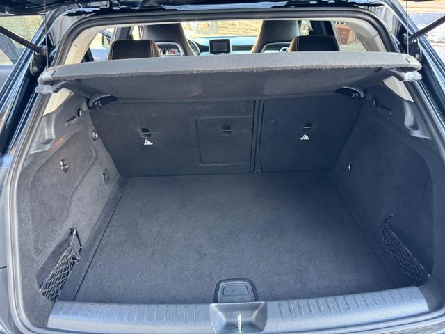 MERCEDES-BENZ GLA 200 CDI Automatic Premium