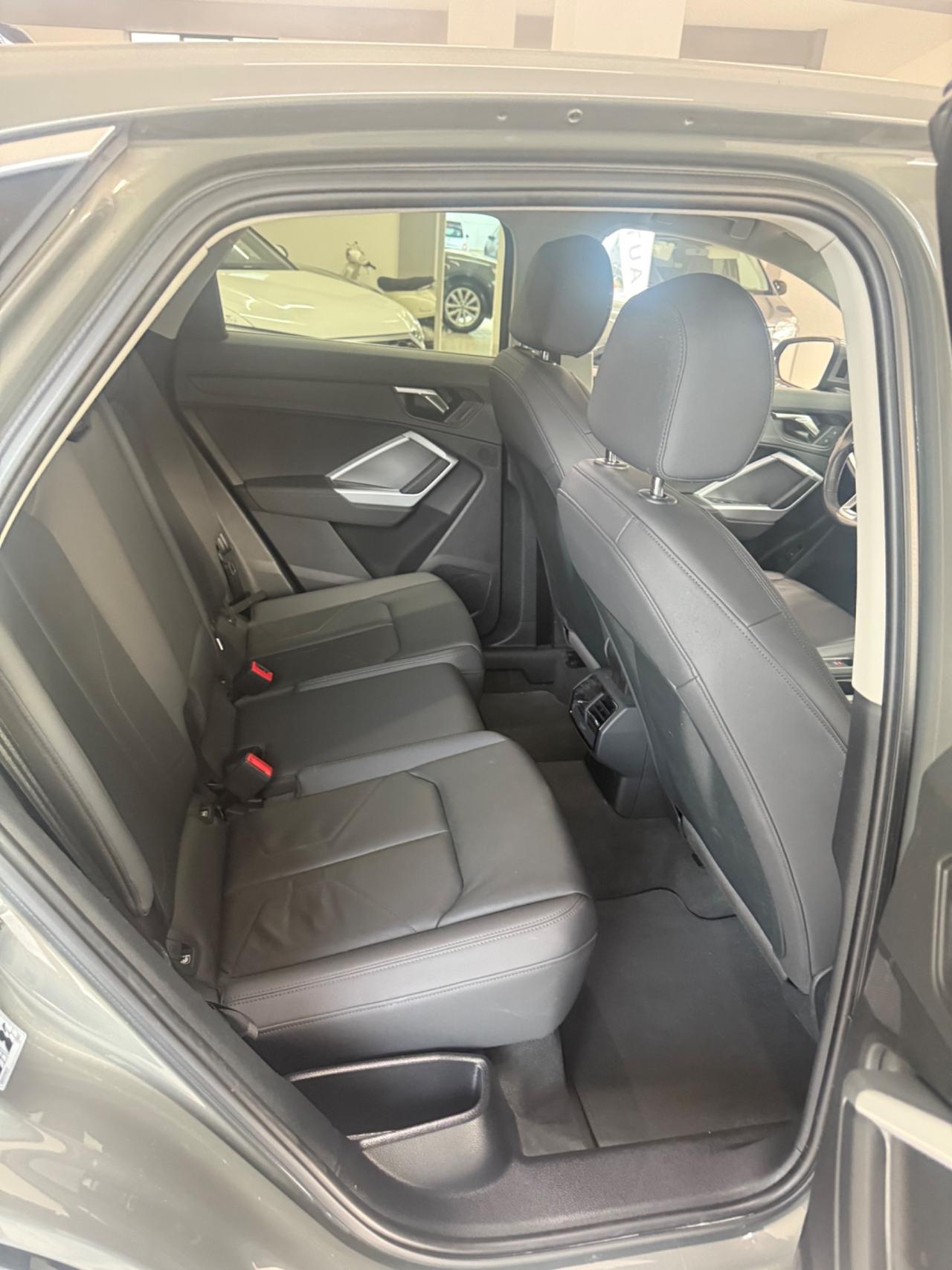 Audi Q3 SPB 35 TDI S tronic