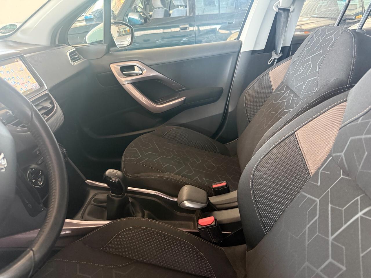 Peugeot 2008 PureTech 82 ETG5 S&S Allure
