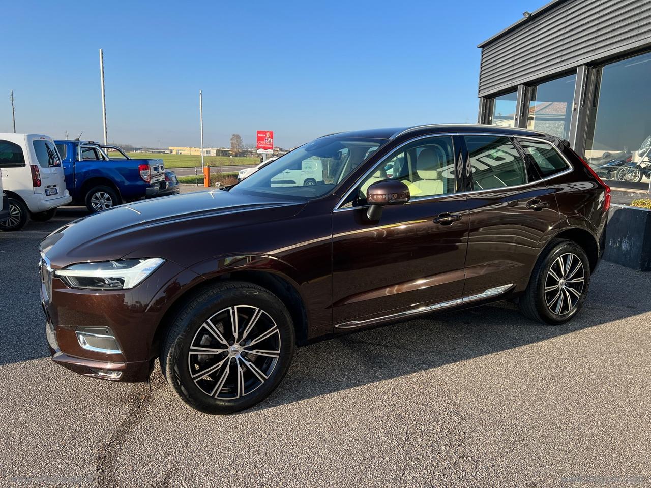 VOLVO XC60 B4 5 POSTI +IVA