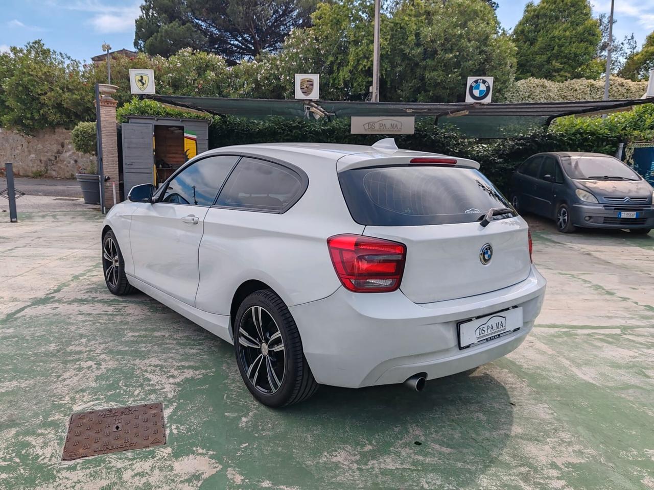 Bmw 116 116d 3p. Urban NEOPATENTATI