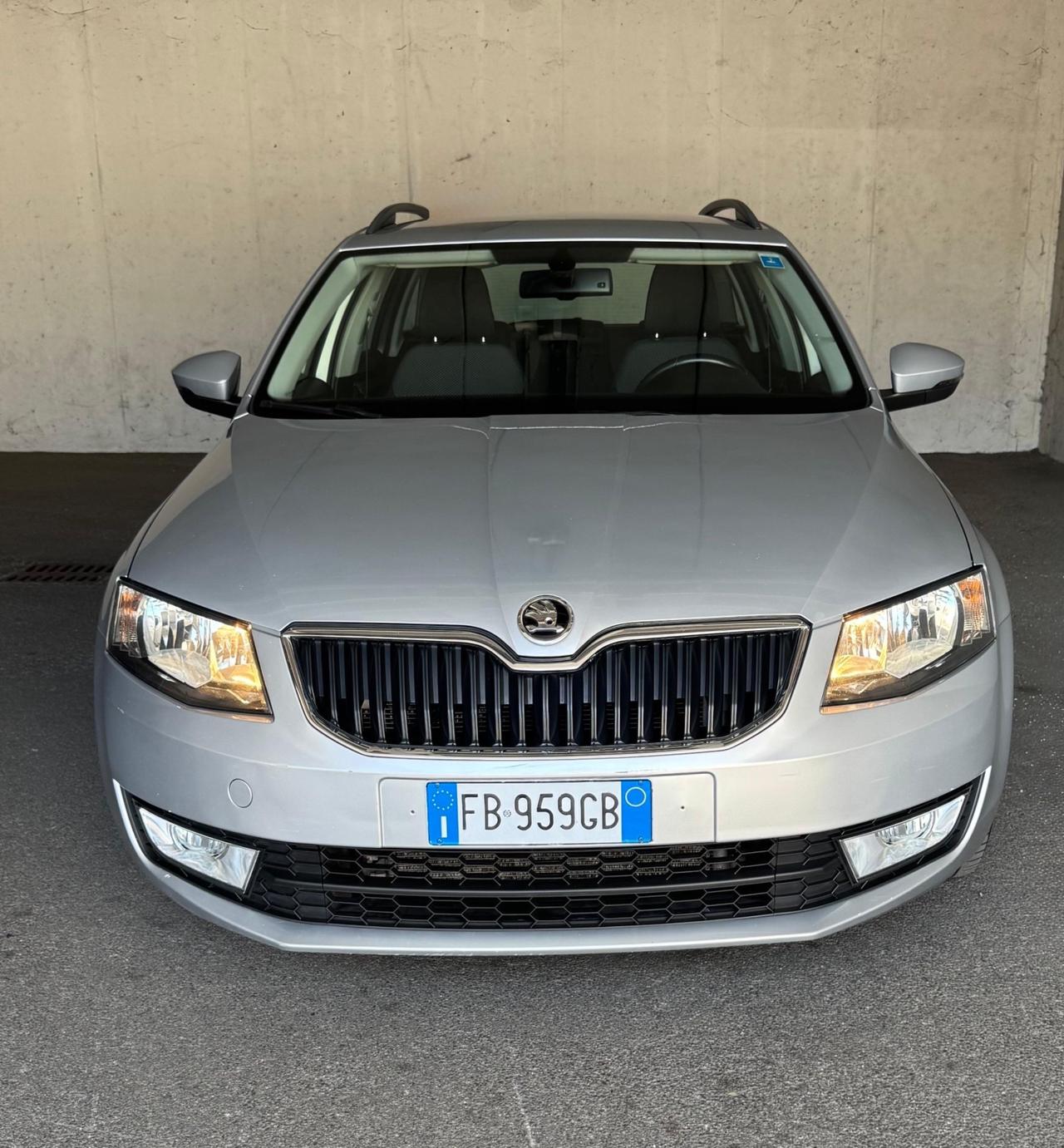 Skoda Octavia 1.6 TDI CR 110 CV 4x4 Wagon Executive
