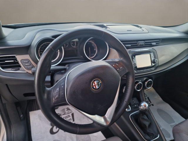 ALFA ROMEO Giulietta 1.6 JTDm-2 105 CV Distinctive