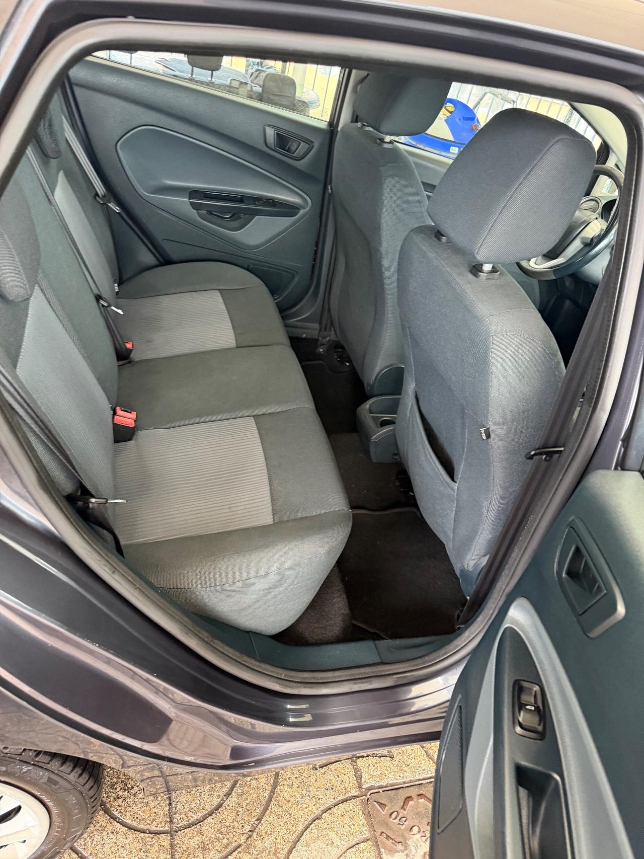 Ford Fiesta 1.6 TDCi 95 CV 5p. Titanium