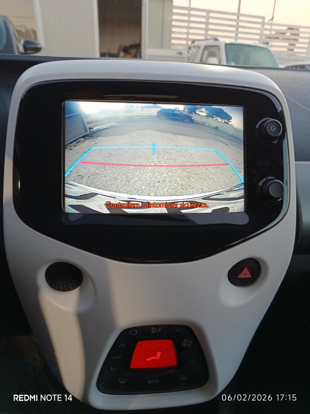 Citroen C1 Airscape VTi 68 ETG 3 porte Shine