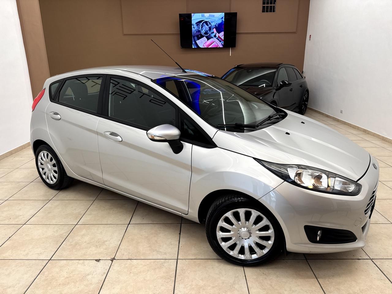 Ford Fiesta 1.5 TDCi 75CV 5 porte Titanium