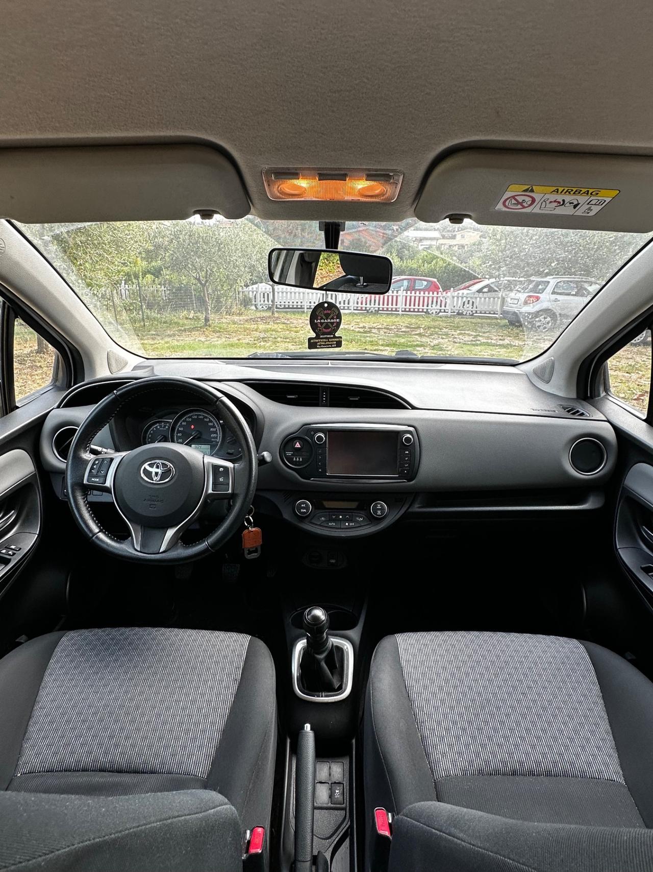Toyota Yaris 1.0 5 porte Active UNICO PROPRIETARIO
