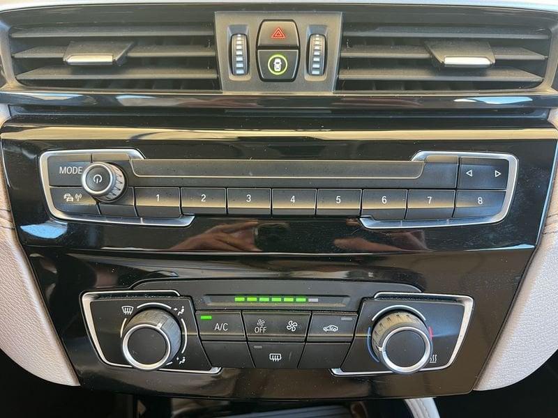 BMW X2 sDrive 18d Auto