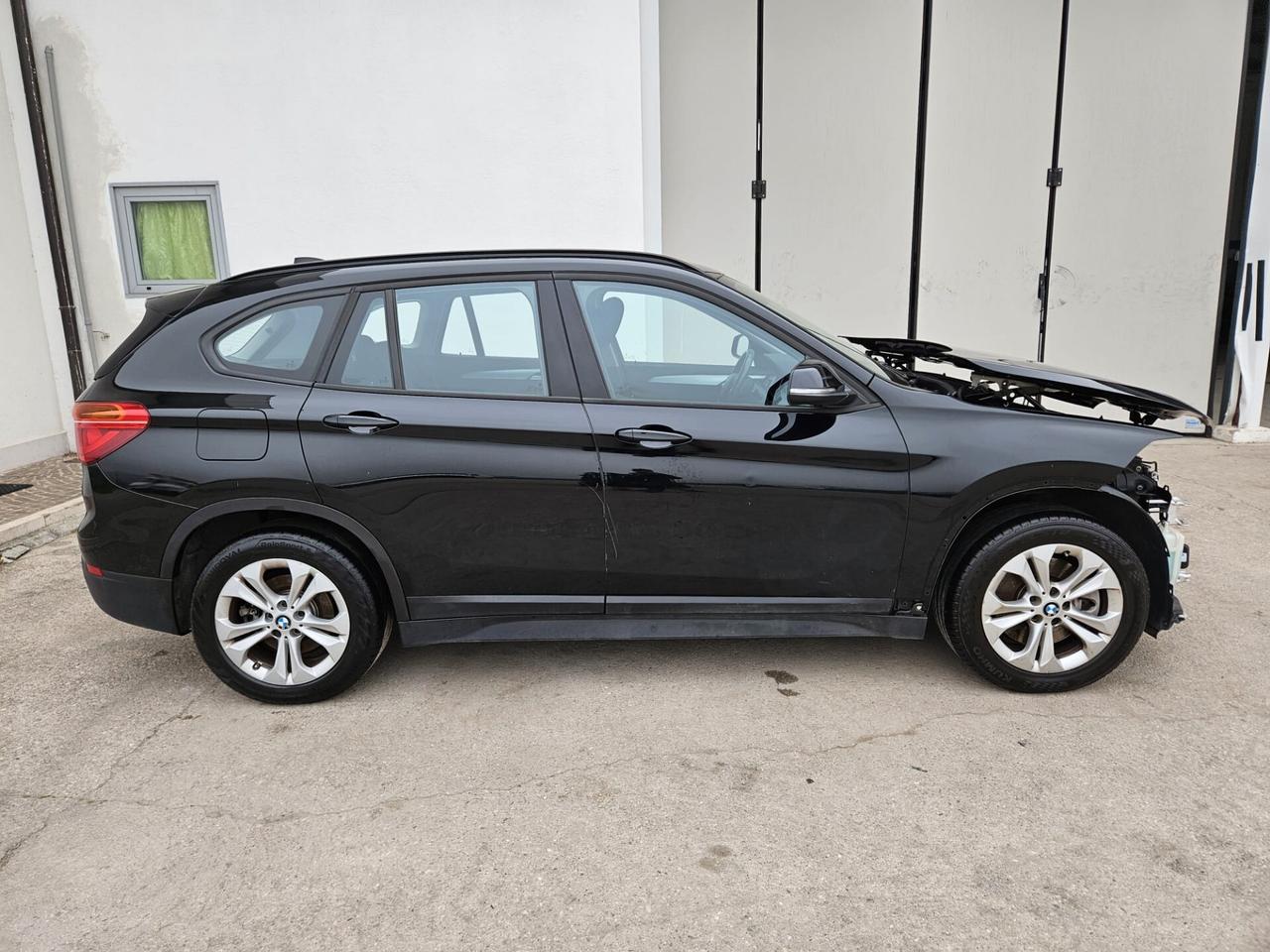 BMW X1 xdrive25e Business Advantage START - INCIDENTATA
