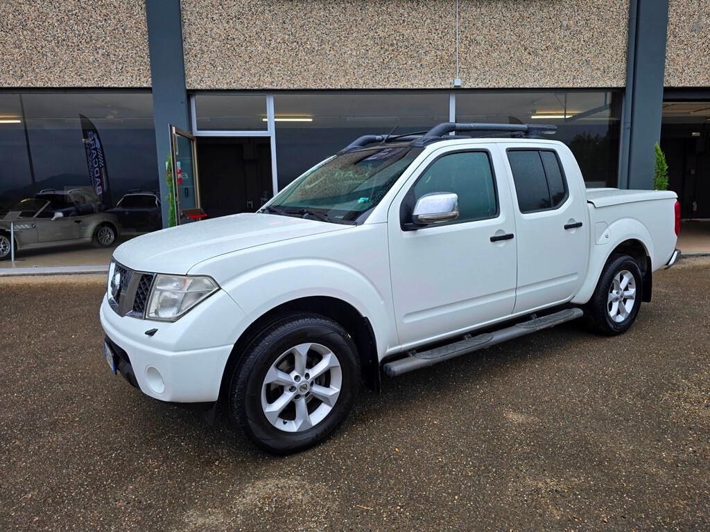 Nissan Navara 2.5 dCi 171 CV "LE"