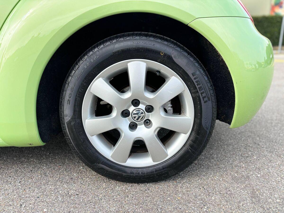 Volkswagen New Beetle 1.6