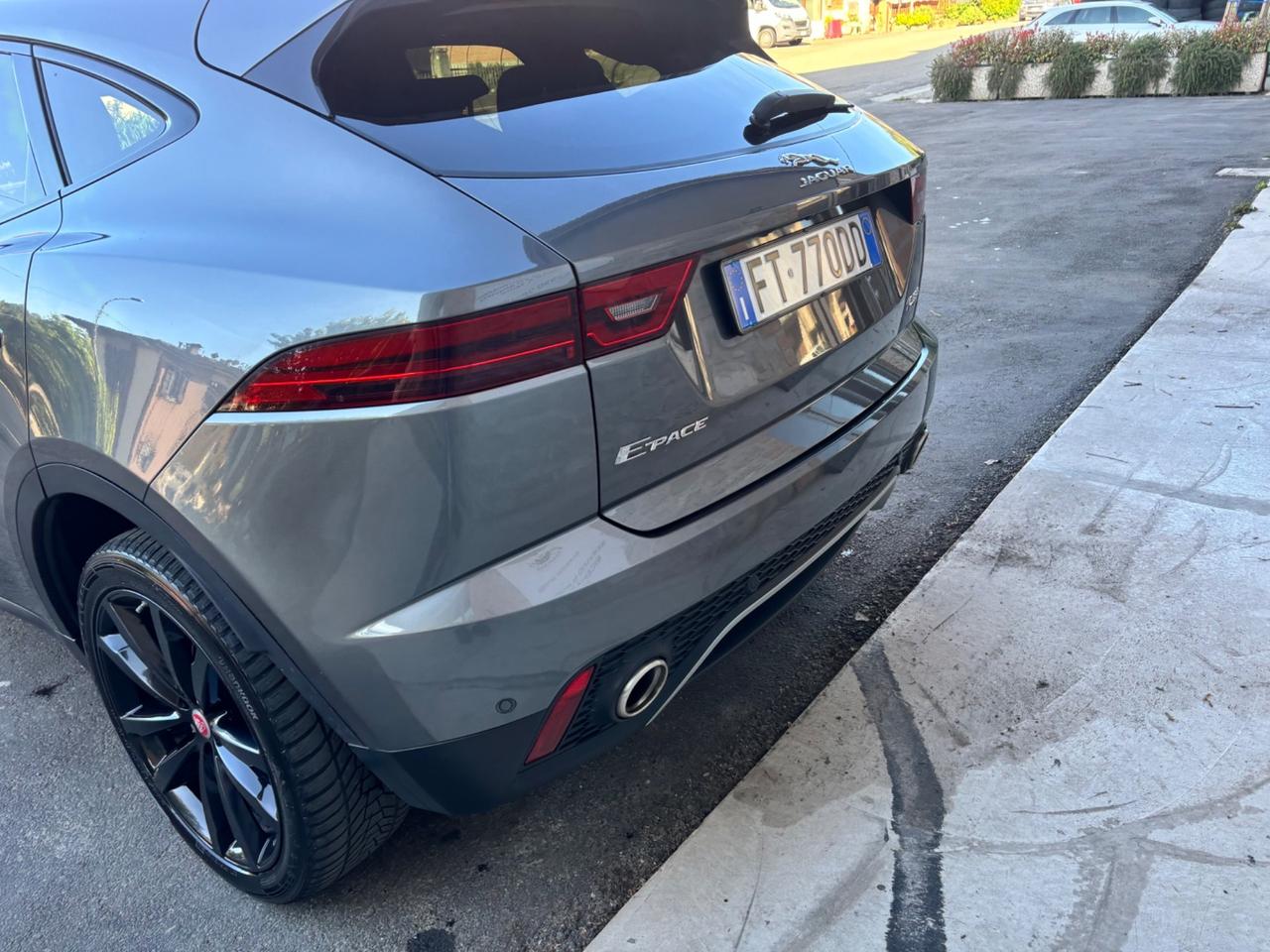 Jaguar E-Pace 2.0D 180 CV AWD