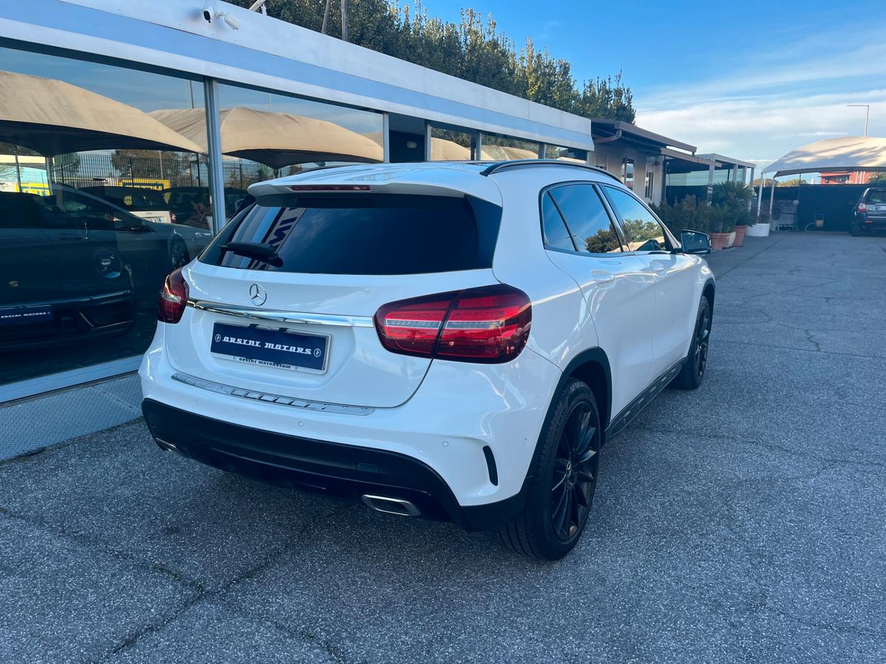 Mercedes-benz GLA 200 d Automatic Business