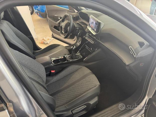 PEUGEOT 2008 PureTech 100 S&S Allure
