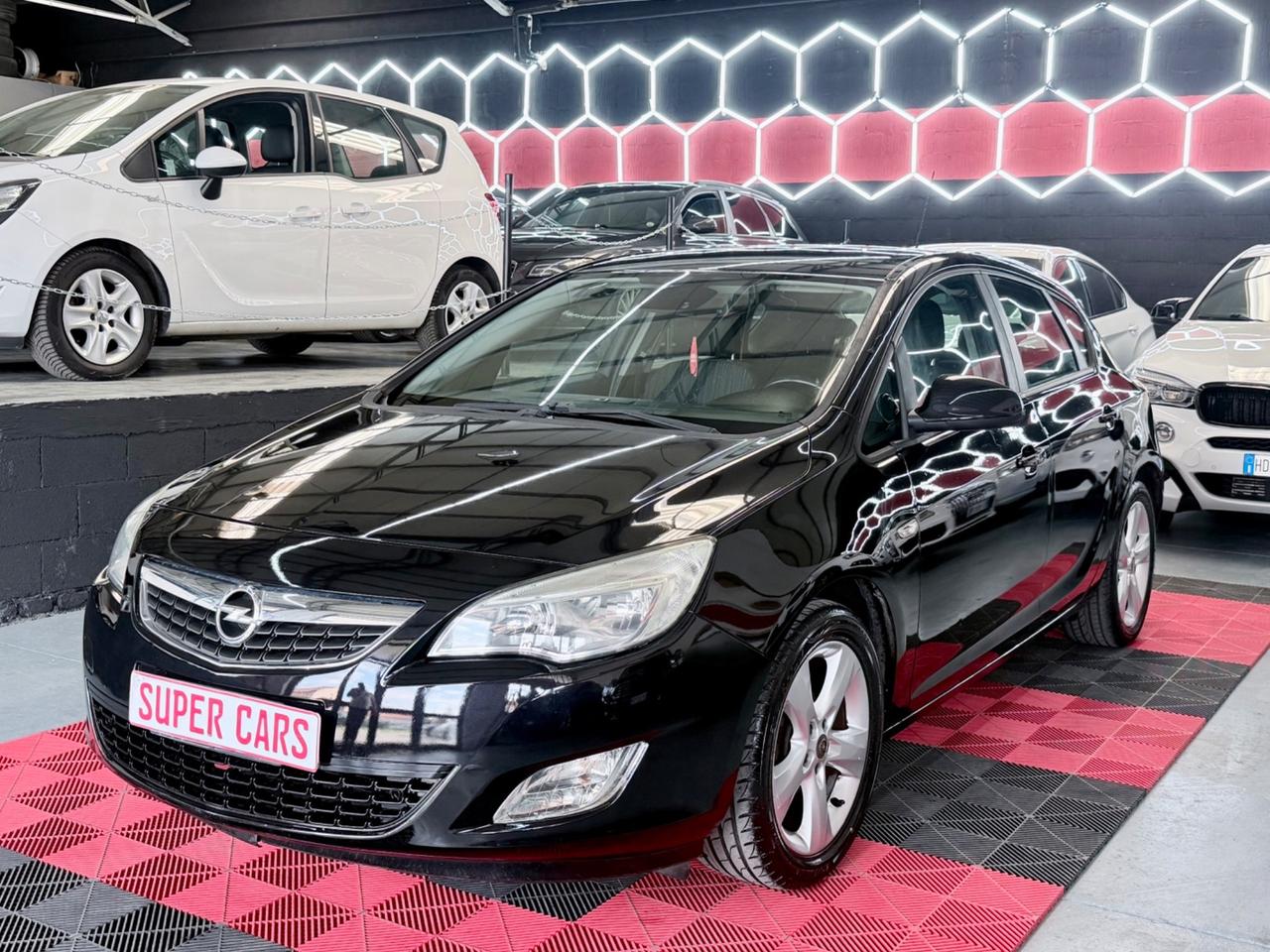 Opel Astra 1.4 GPL 101CV BERLINA NEOPATENTATI