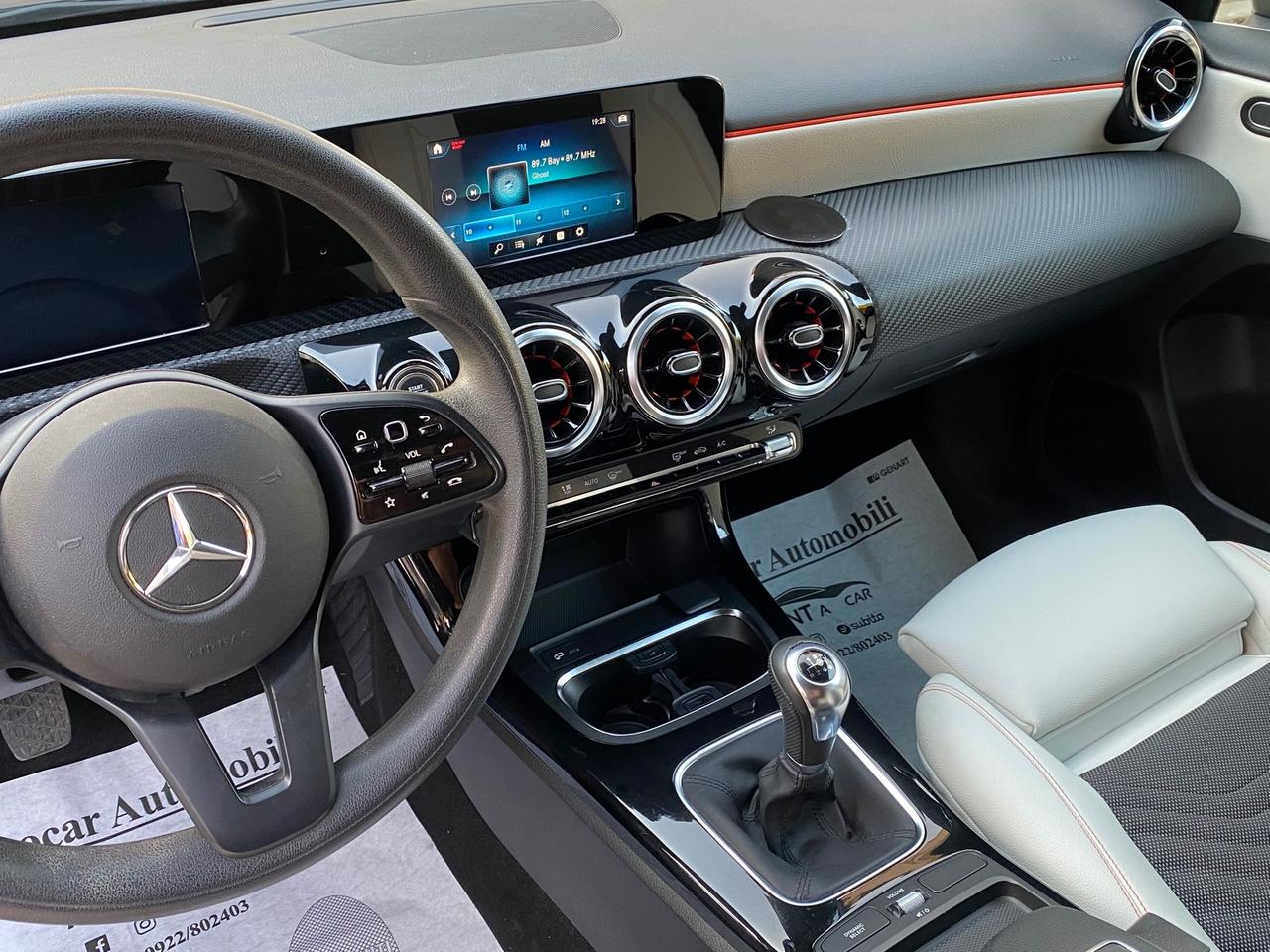 Mercedes-Benz Classe A 180 d - Premium