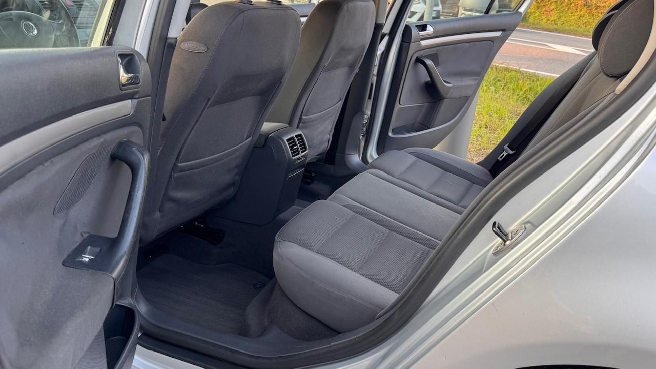 Volkswagen Golf 2.0 16V TDI 5p. Comfortline