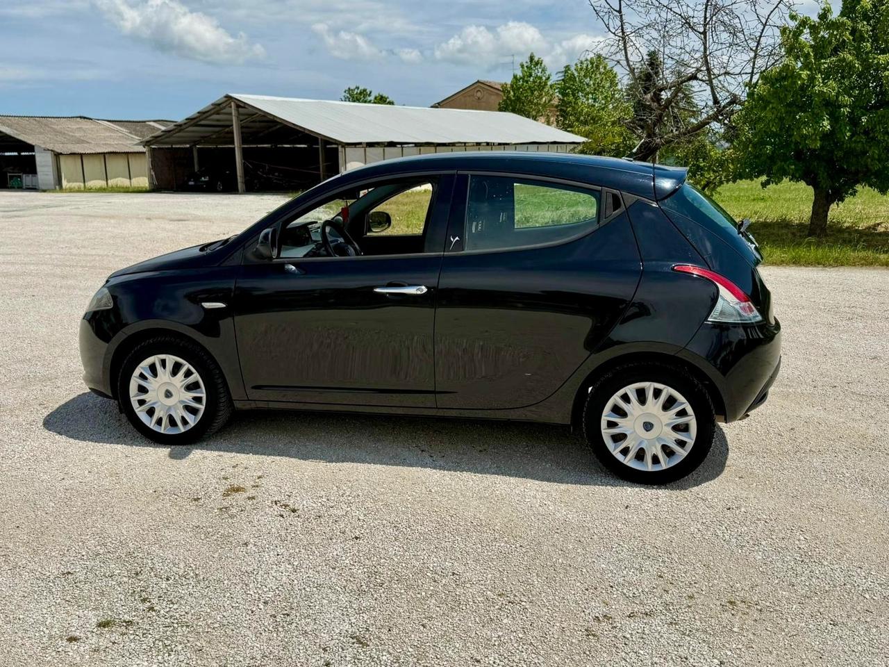 Lancia Ypsilon 1.3 Diesel MJT EURO5B neopatentati uniproprieta