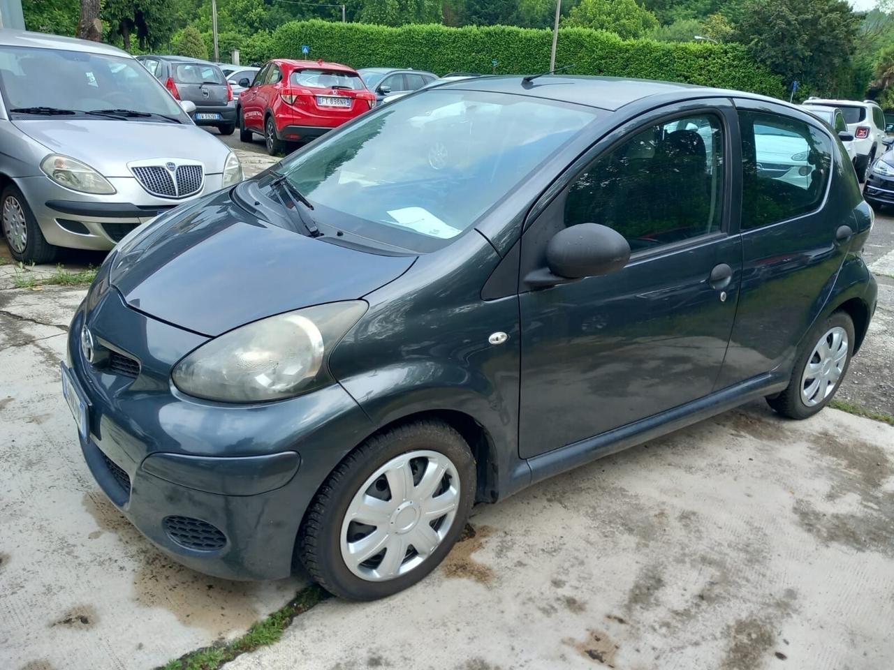 Toyota Aygo 1.0 12V VVT-i 5 porte Now