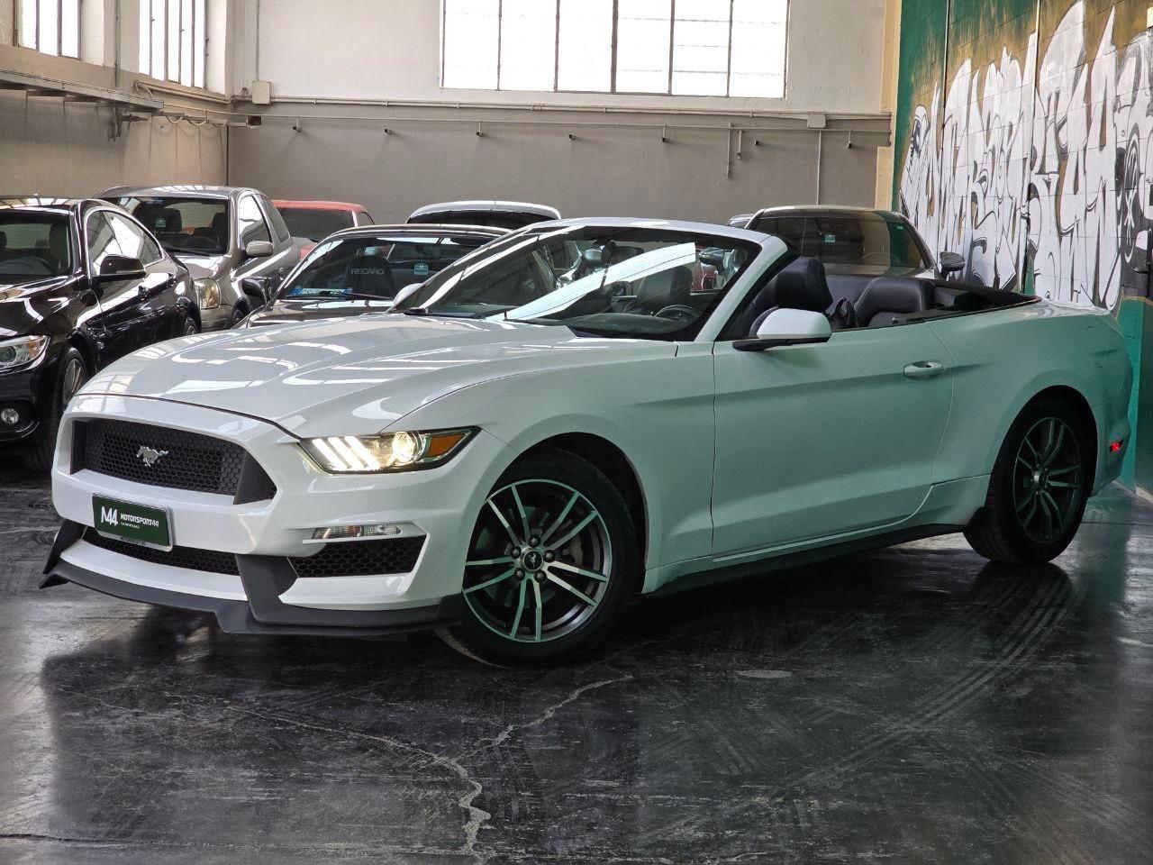 Ford Mustang 3.7 V6 Cabrio