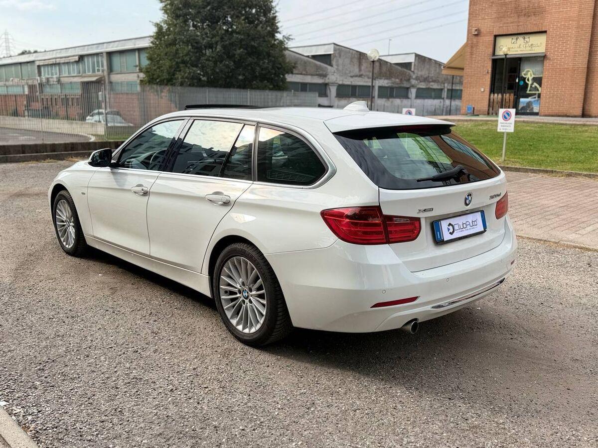 BMW Serie 3 Touring 320d xdrive Luxury navi