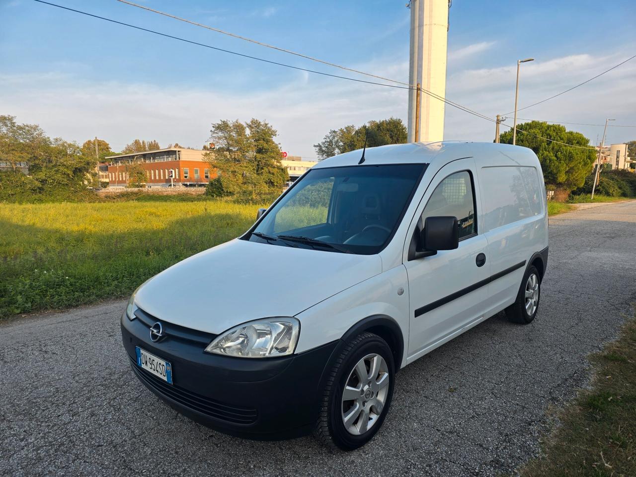 Opel Combo 1.6 Metano con GARANZIA