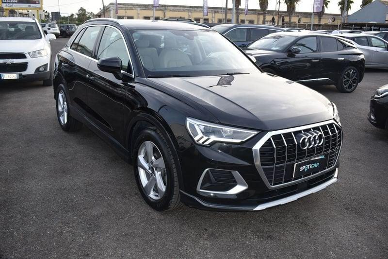 Audi Q3 35 TDI Business Advanced