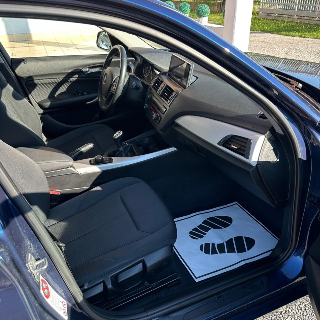 Bmw 114 114d 5p. Urban