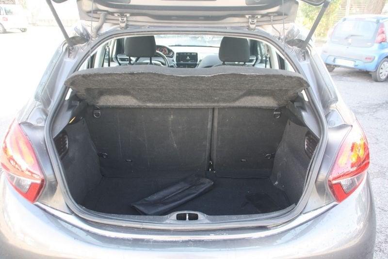 Peugeot 208 Allure PureTech 82cv