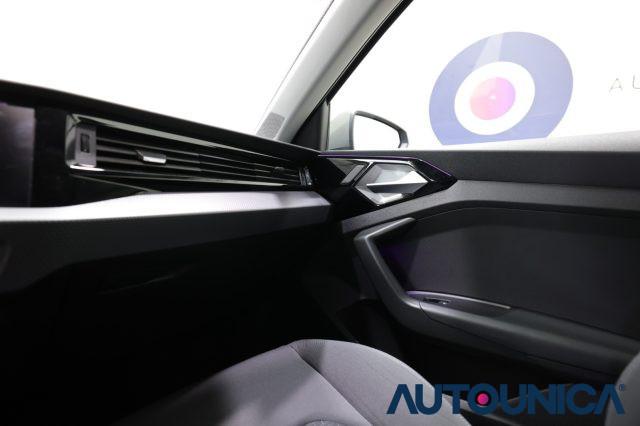AUDI A1 SPB 30 TFSI S TRONIC S LINE EDITION FARI LED
