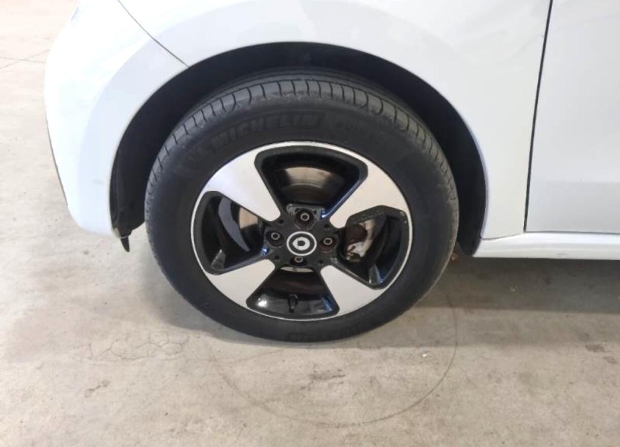 Smart ForFour EQ Passion Pdc Apple/Android UNIPRO IVA DEDUCIBILE