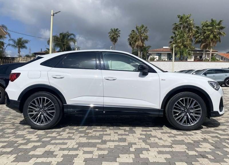 Audi Q3 SPB S Line Edition 2.0 TDI 150CV s-tronic 35