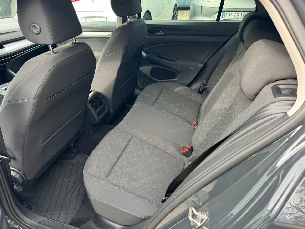 Volkswagen Golf 1.5 TGI DSG Style