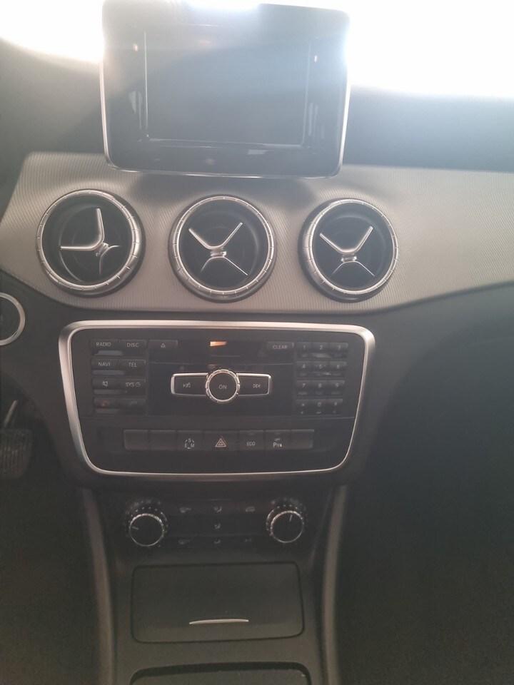 MERCEDES CLA (C/X117) CLA 200 CDI Automa...